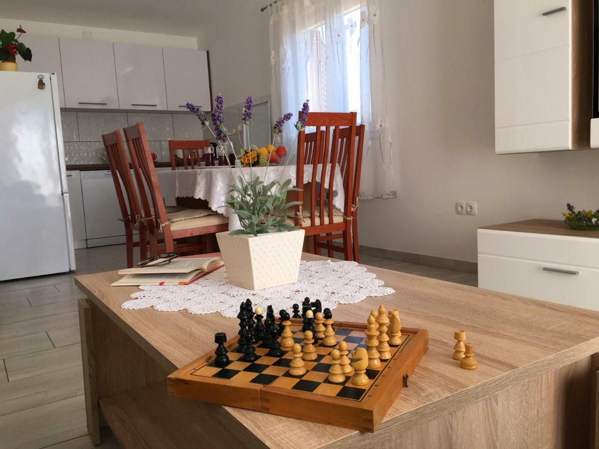 Apartment Marica Поседар'є Екстер'єр фото