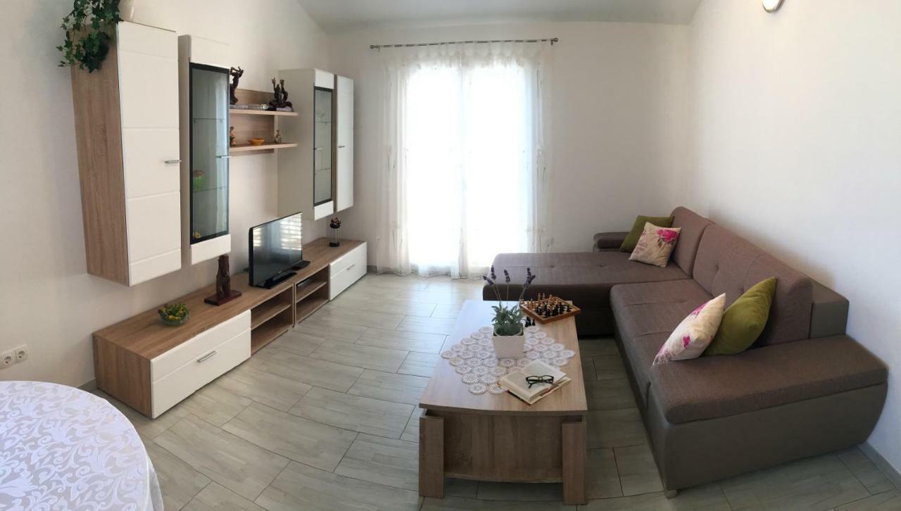 Apartment Marica Поседар'є Екстер'єр фото